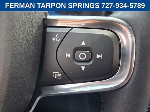 Certified 2026 Volvo XC40 B5 Plus AWD/4WD image 29