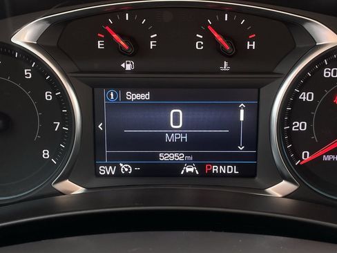 Used 2024 Chevrolet Equinox LT image 16