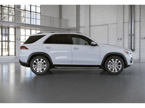 Used 2022 Mercedes-Benz GLE 350 4MATIC image 32