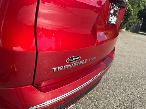 Used 2019 Chevrolet Traverse Premier w/ LPO, Floor Liner Package AWD/4WD image 42