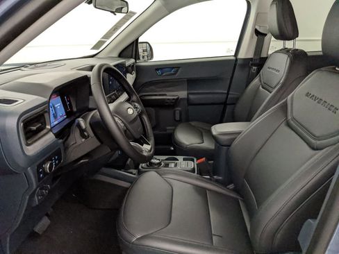 New 2025 Ford Maverick Lariat w/ Black Appearance Package image 22