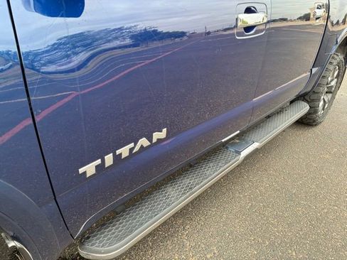 Used 2022 Nissan Titan Platinum Reserve w/ Moonroof Package AWD/4WD image 11