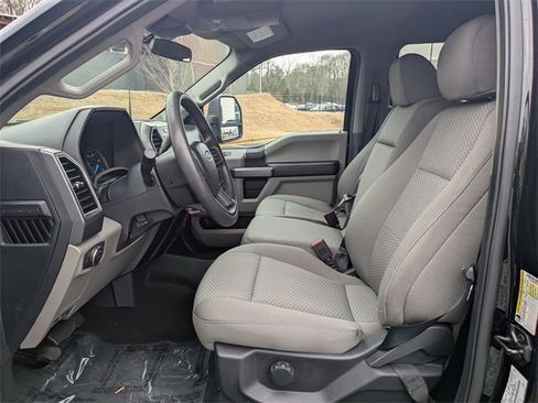 Used 2022 Ford F250 XLT image 19