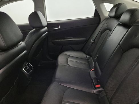 Used 2018 Kia Optima EX w/ Technology Package image 18