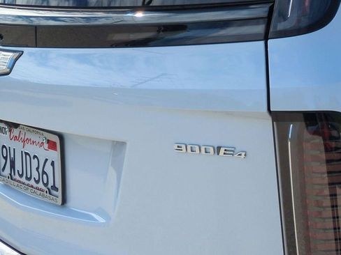 Used 2026 Cadillac Vistiq Sport image 23