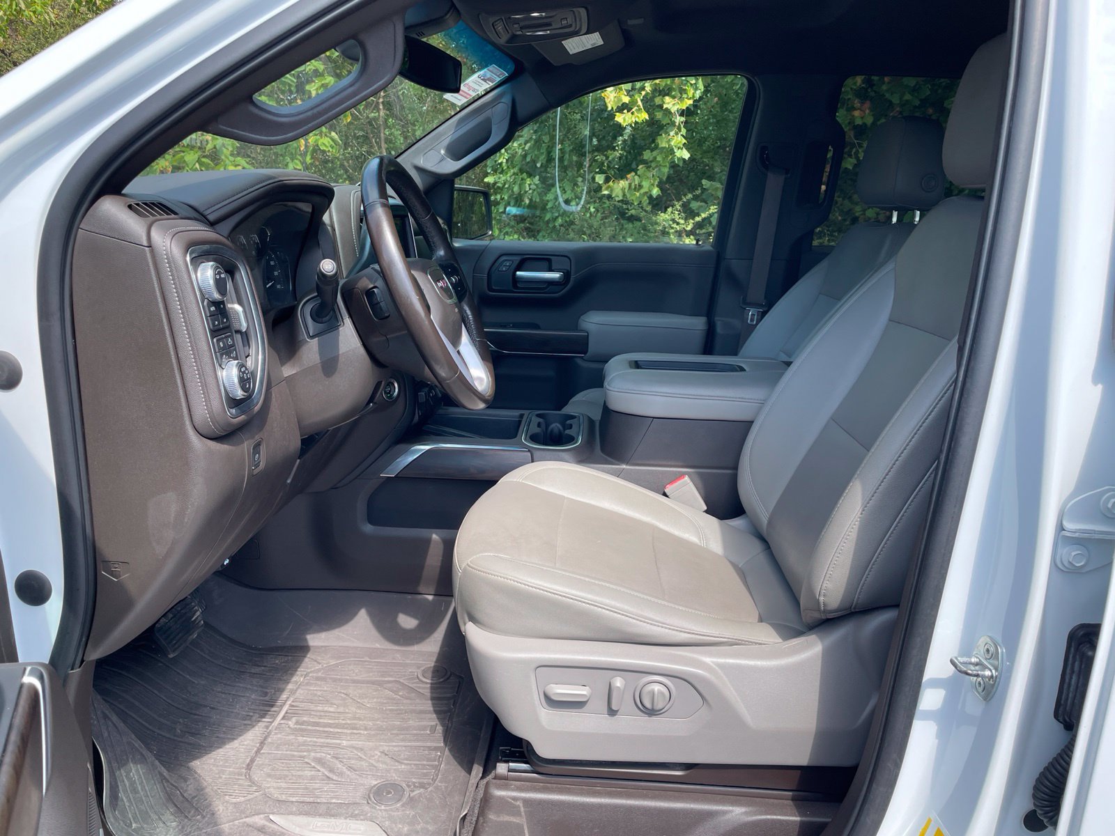 Used 2021 GMC Sierra 1500 SLT AWD/4WD image 14