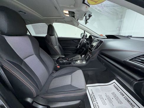 Used 2021 Subaru Crosstrek 2.0i Premium w/ Moonroof Package image 12