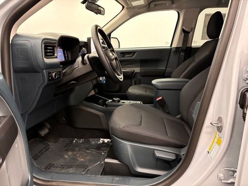 New 2025 Ford Maverick XL image 17