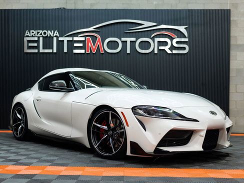 Used 2020 Toyota Supra Premium image 3