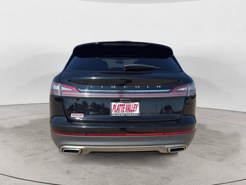 Used 2023 Lincoln Nautilus Reserve w/ Luxury Package AWD/4WD image 8