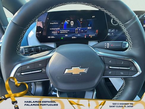 Certified 2025 Chevrolet Equinox EV LT image 17