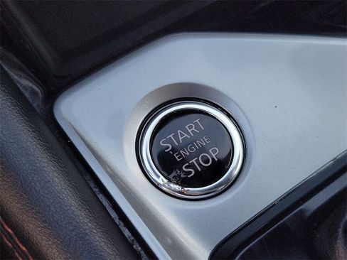 Used 2023 Nissan Altima 2.5 SR image 11