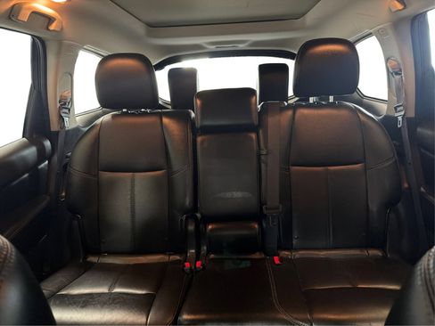 Used 2014 Nissan Pathfinder Platinum w/ Platinum Premium Package AWD/4WD image 19