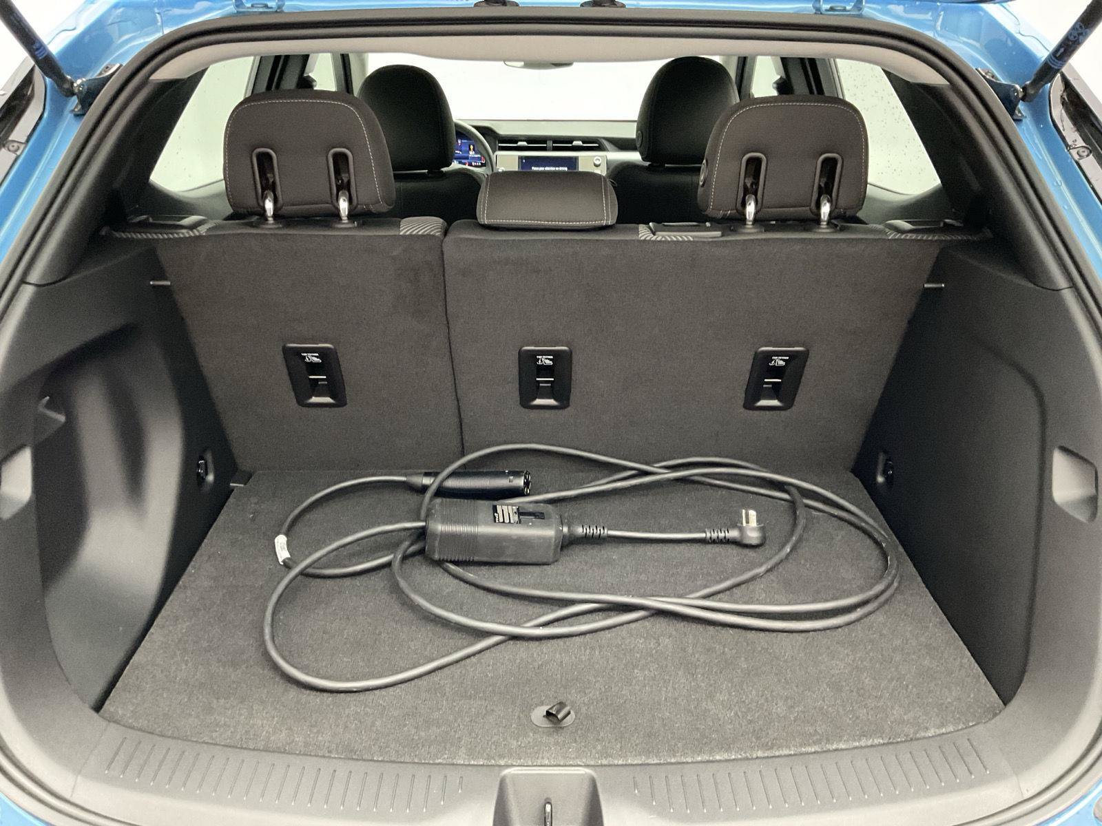 Used 2027 Chevrolet Bolt LT FWD image 27