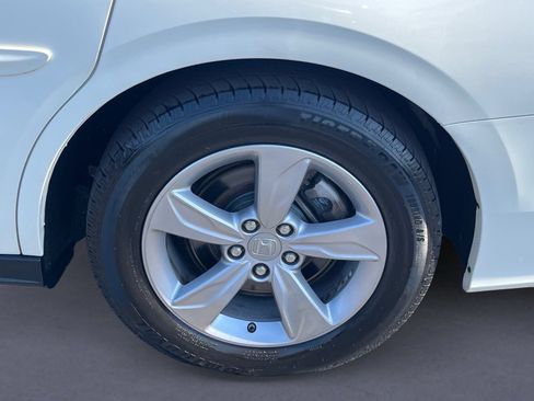Used 2018 Honda Odyssey EX-L image 9