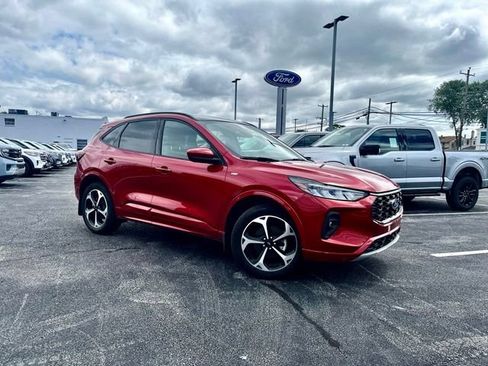 Certified 2023 Ford Escape ST-Line Select w/ Tech Pack #2 AWD/4WD image 1