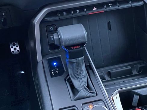 Used 2022 Toyota Tundra Limited w/ TRD Off-Road Package AWD/4WD image 14
