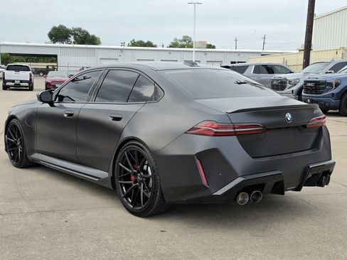 Used 2026 BMW M5 w/ Carbon Package AWD/4WD image 8