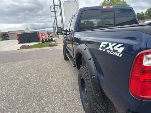 Used 2010 Ford F350 Lariat image 19