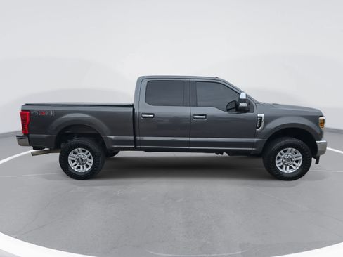 Used 2018 Ford F250 XLT image 4