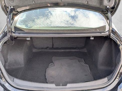 Used 2023 Chevrolet Malibu LT image 6