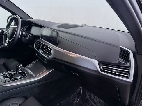 Used 2021 BMW X5 xDrive40i w/ Convenience Package image 30