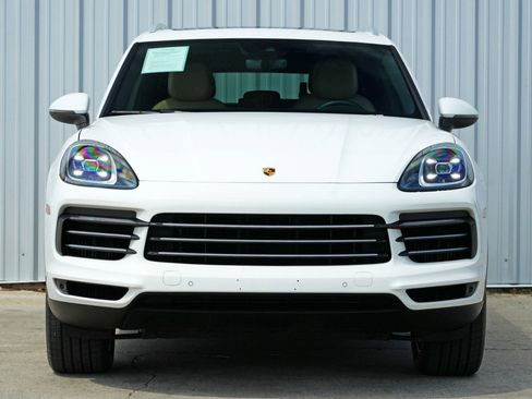Used 2022 Porsche Cayenne AWD/4WD image 7