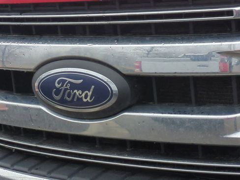 Used 2022 Ford F250 XL w/ STX Appearance Package image 12