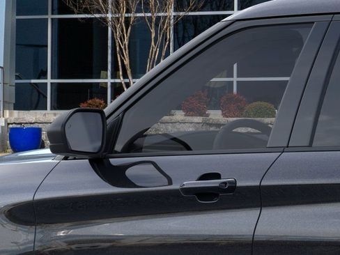 New 2026 Ford Explorer Active w/ Active Comfort Package image 20