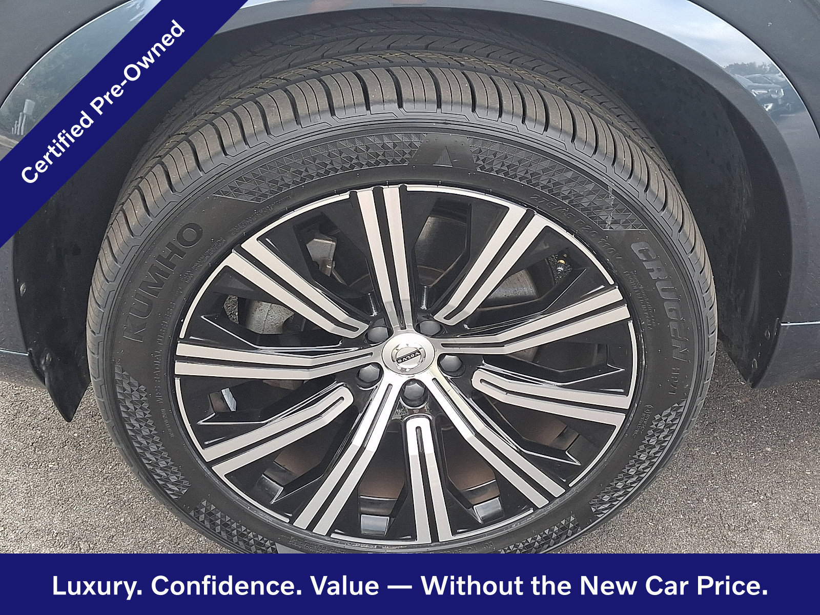Certified 2023 Volvo XC90 B6 Plus w/ Protection Package Premier AWD/4WD image 9