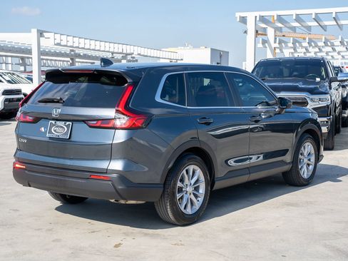 Used 2023 Honda CR-V EX image 6