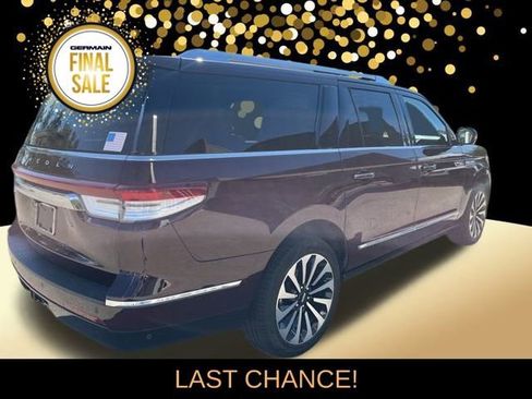 Used 2023 Lincoln Navigator L Reserve image 5