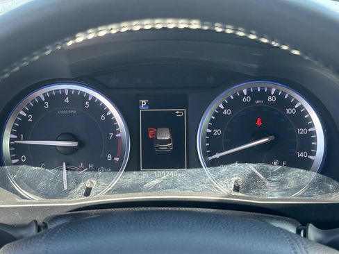 Used 2017 Toyota Highlander Limited AWD/4WD image 23