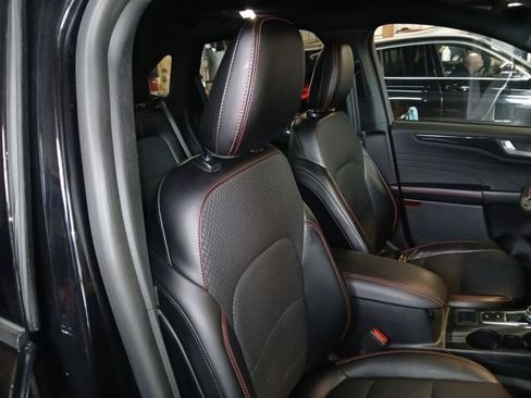 Certified 2024 Ford Escape ST-Line w/ Tech Pack #1 image 50