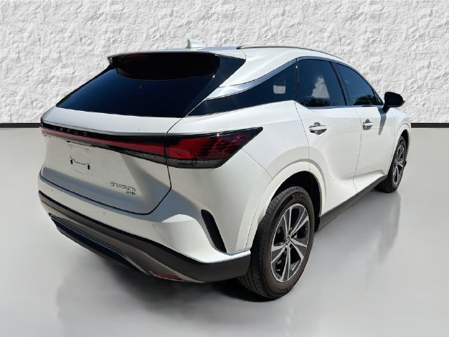 Used 2025 Lexus RX 350h w/ Accessory Package AWD/4WD image 3