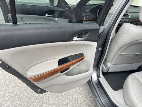 Used 2012 Honda Accord EX-L image 33