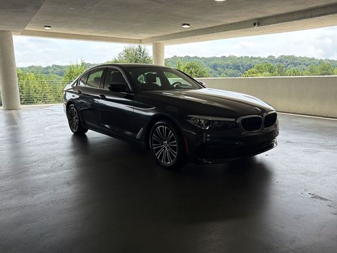 Used 2019 BMW 530i w/ Convenience Package RWD image 6