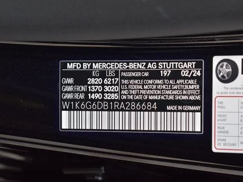 Used 2024 Mercedes-Benz S 500 4MATIC image 42