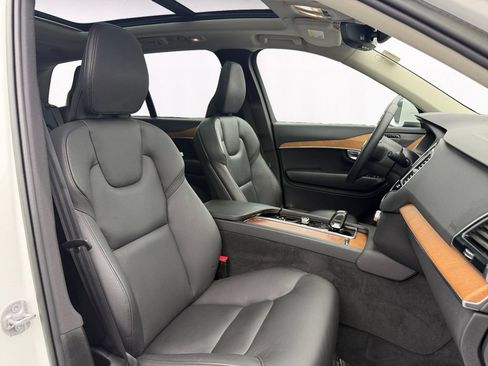 Used 2023 Volvo XC90 B6 Plus w/ Protection Package Premier AWD/4WD image 15