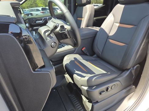 Used 2026 GMC Sierra 1500 AT4 w/ AT4 Premium Package image 30