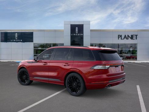 New 2026 Lincoln Aviator Reserve w/ Jet Appearance Package image 4