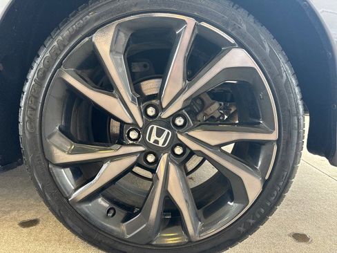 Used 2021 Honda Civic Sport image 5