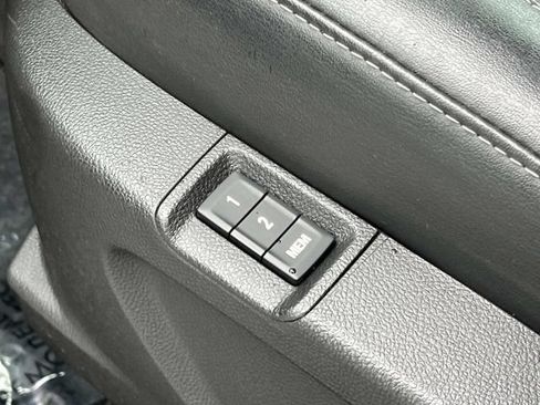 Used 2016 Buick Encore Leather w/ Experience Buick Package FWD image 23