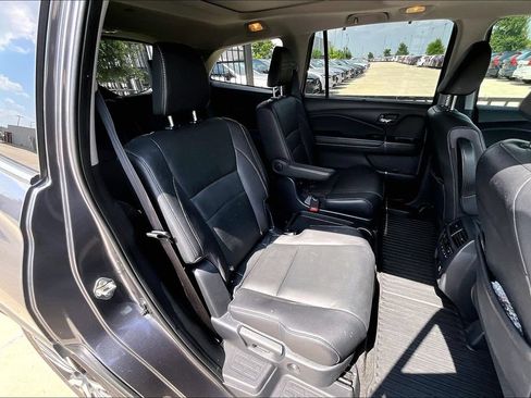 Used 2019 Honda Pilot Elite image 33