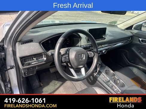 Used 2024 Honda Civic EX-L image 16