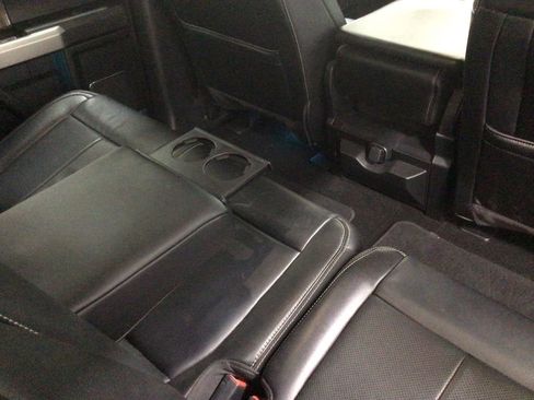 Used 2019 Ford F150 Lariat image 27