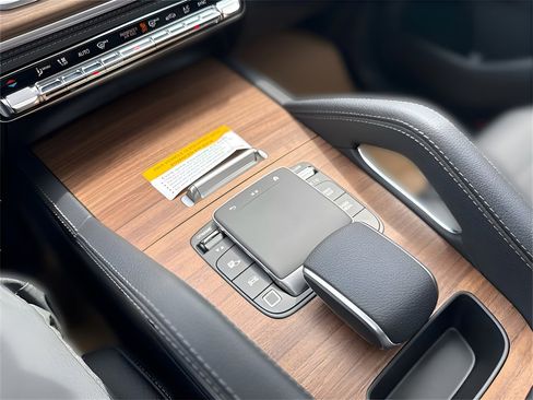 New 2025 Mercedes-Benz GLE 450 4MATIC image 21