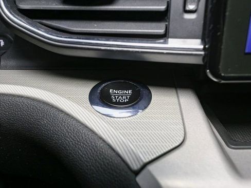 Used 2023 Ford Explorer XLT w/ Equipment Group 202A image 31