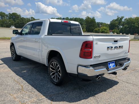 Used 2026 RAM 1500 Limited w/ Bed Utility Group AWD/4WD image 5