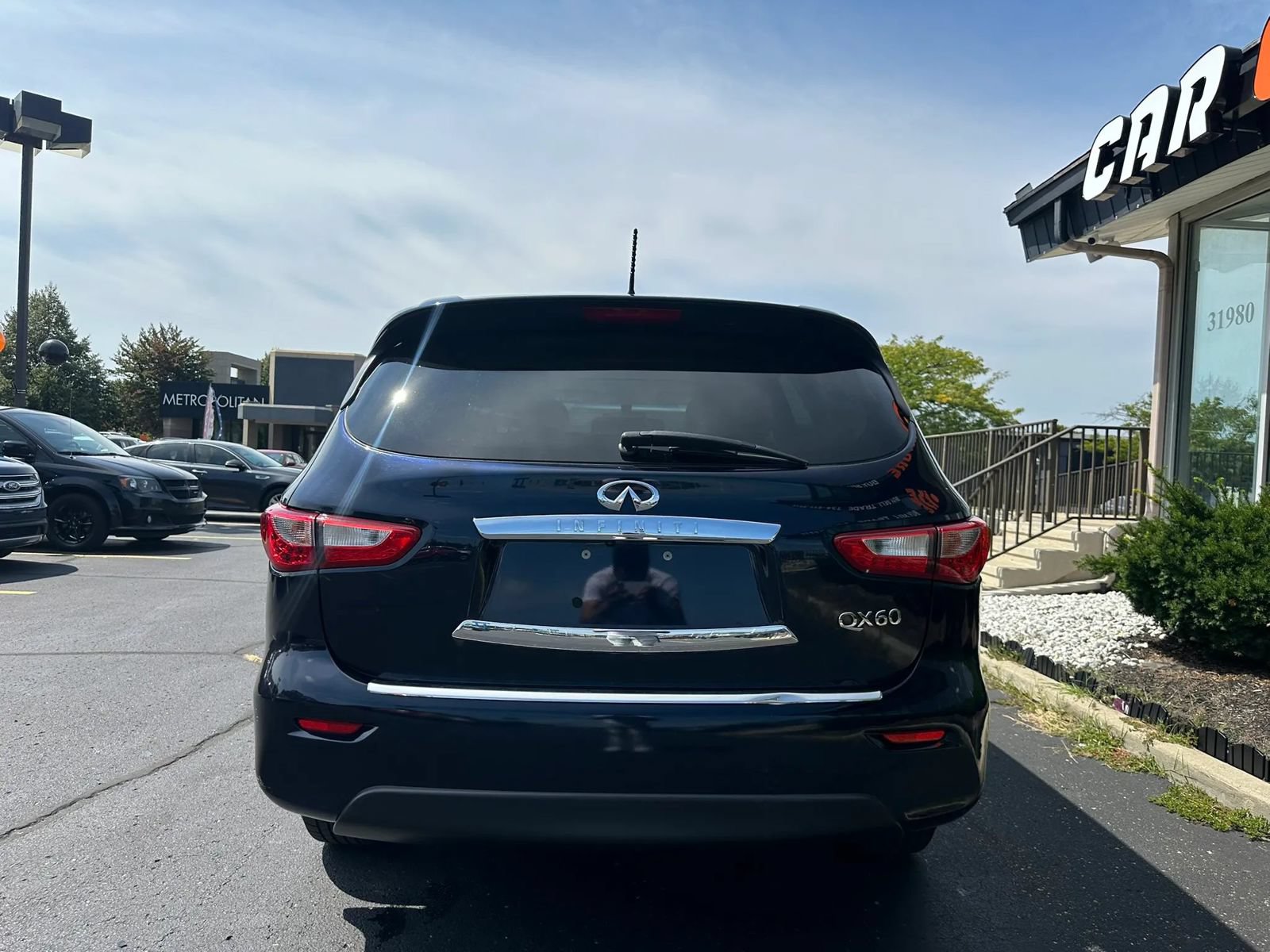 Used 2015 INFINITI QX60 Luxe w/ Premium Package AWD/4WD image 5